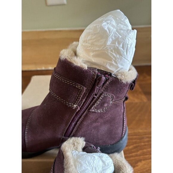 Clarks Women's Roseville 6.5 M Ankle Boot Fur Lined Mahogany Slip On NEW - Picture 5 of 11